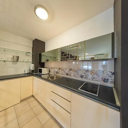 Plan Deluxe - Romantic Excape With Whirpool Tub Nis, Centar, Free Parking Ni