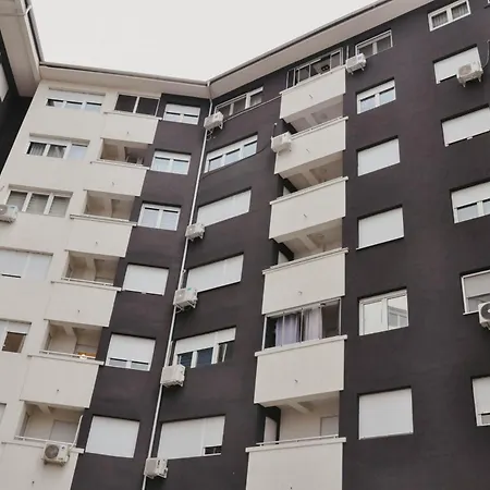 Plan Deluxe - Romantic Excape With Whirpool Tub Nis, Centar, Free Parking Ni