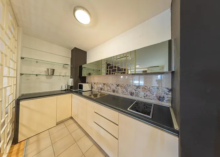 Plan Deluxe - Romantic Excape With Whirpool Tub Nis, Centar, Free Parking Ni