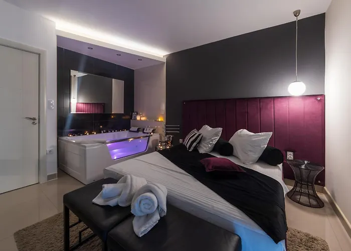 Plan Deluxe - Romantic Excape With Whirpool Tub Nis, Centar, Free Parking * Ni